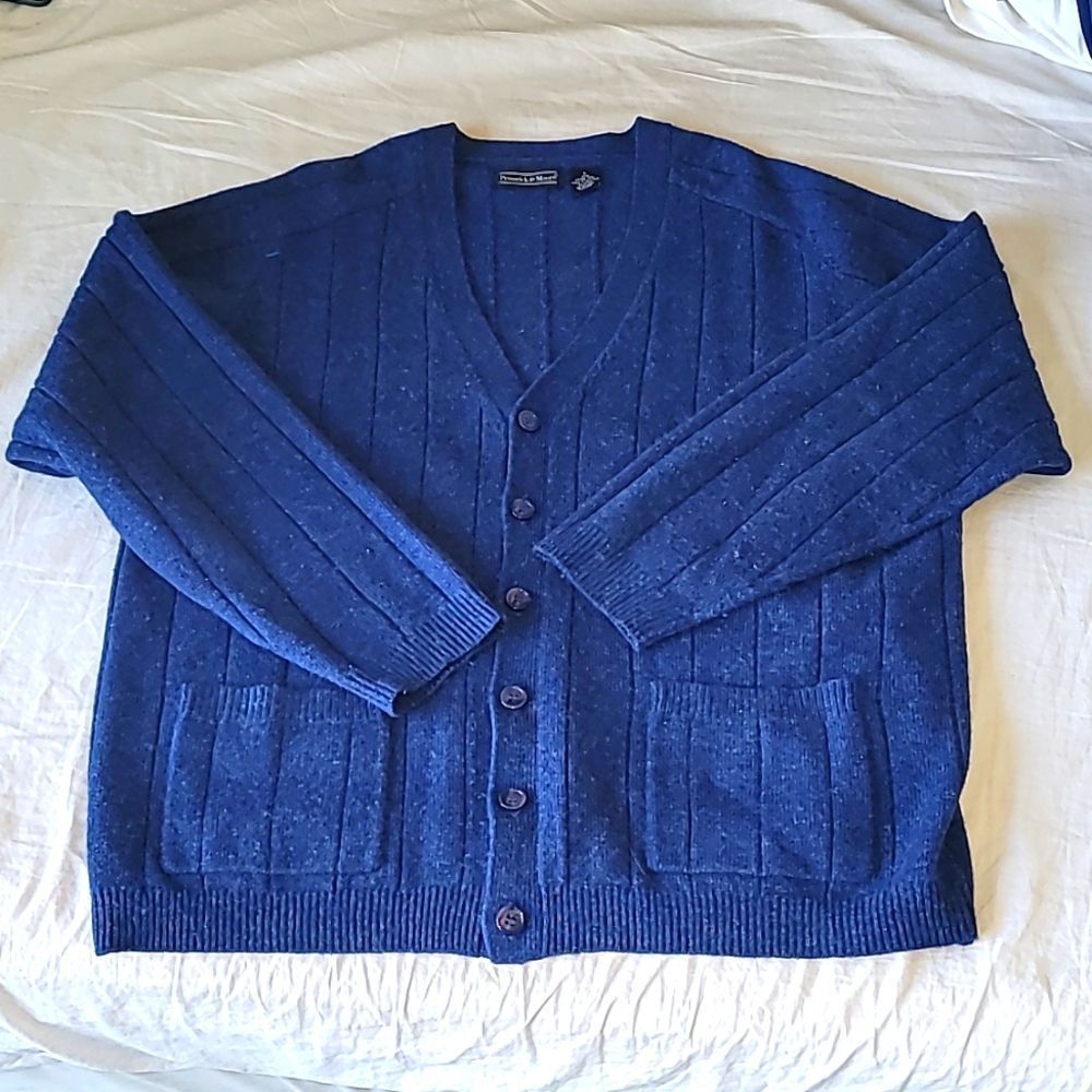VTG Blue Preswick & Moore Men’s L V-Neck Cardigan Sweater LambsWool with buttons